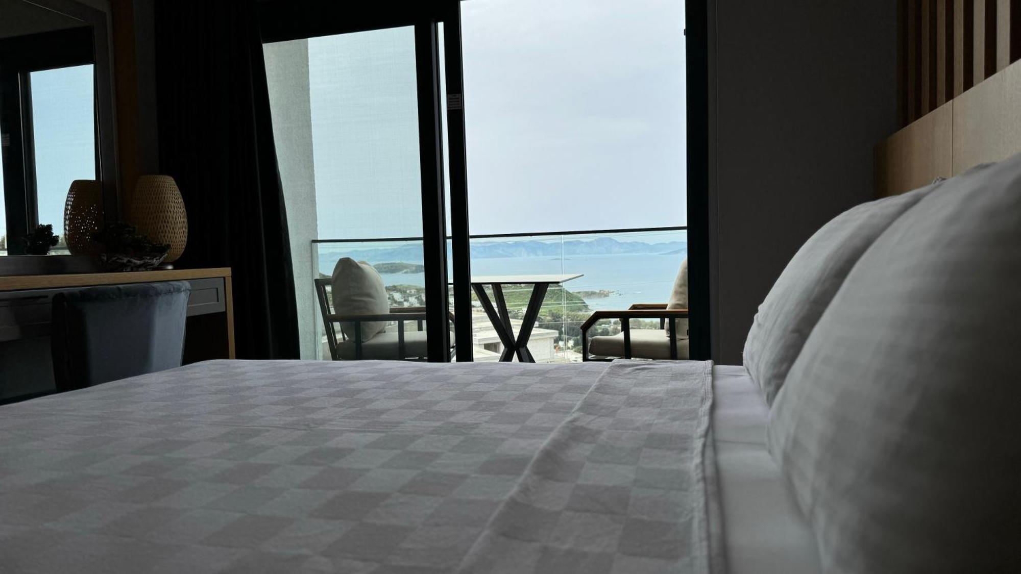The Rest Port Argento Otel