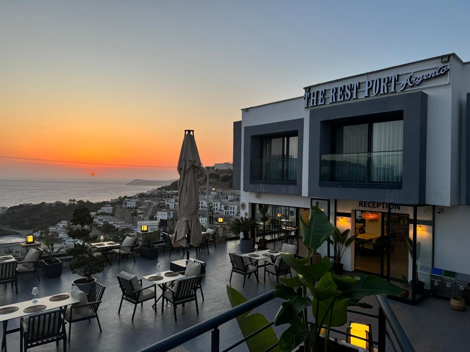 Otel The Rest Port Argento *