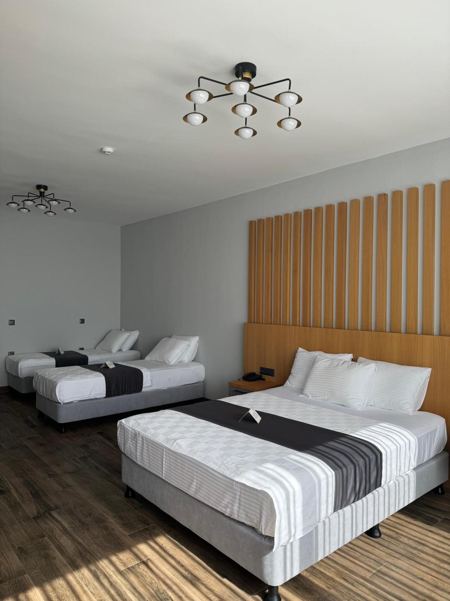 The Rest Port Argento Otel *